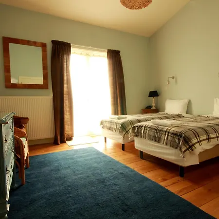 ベッド・アンド・ブレックファスト Slieve Aughty Centre ラウレア