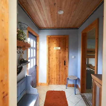 Oda ve Kahvaltı Slieve Aughty Centre *