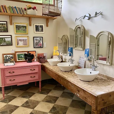 Slieve Aughty Centre * Loughrea