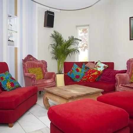 Oda ve Kahvaltı Slieve Aughty Centre *