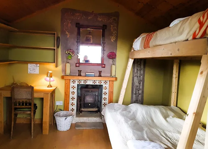Slieve Aughty Centre Bed and Breakfast *