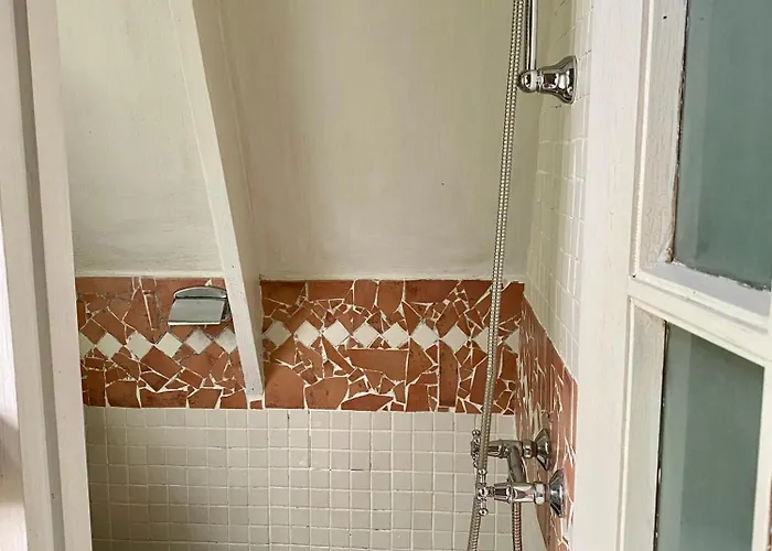 Slieve Aughty Centre Bed and breakfast *